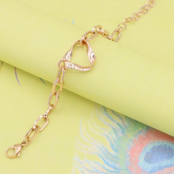 "Stylish Rose Gold Plated Bracelet with Twisted Heart Design, XPBL0895 - Picture 2 of 12